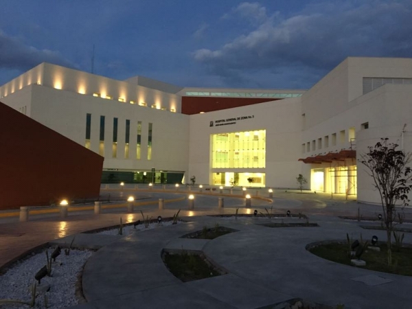 Le Président du Mexique, Enrique Peña Nieto, inaugure lHôpital General de Zona Nº 3 de Aguascalientes construit par SANJOSE 