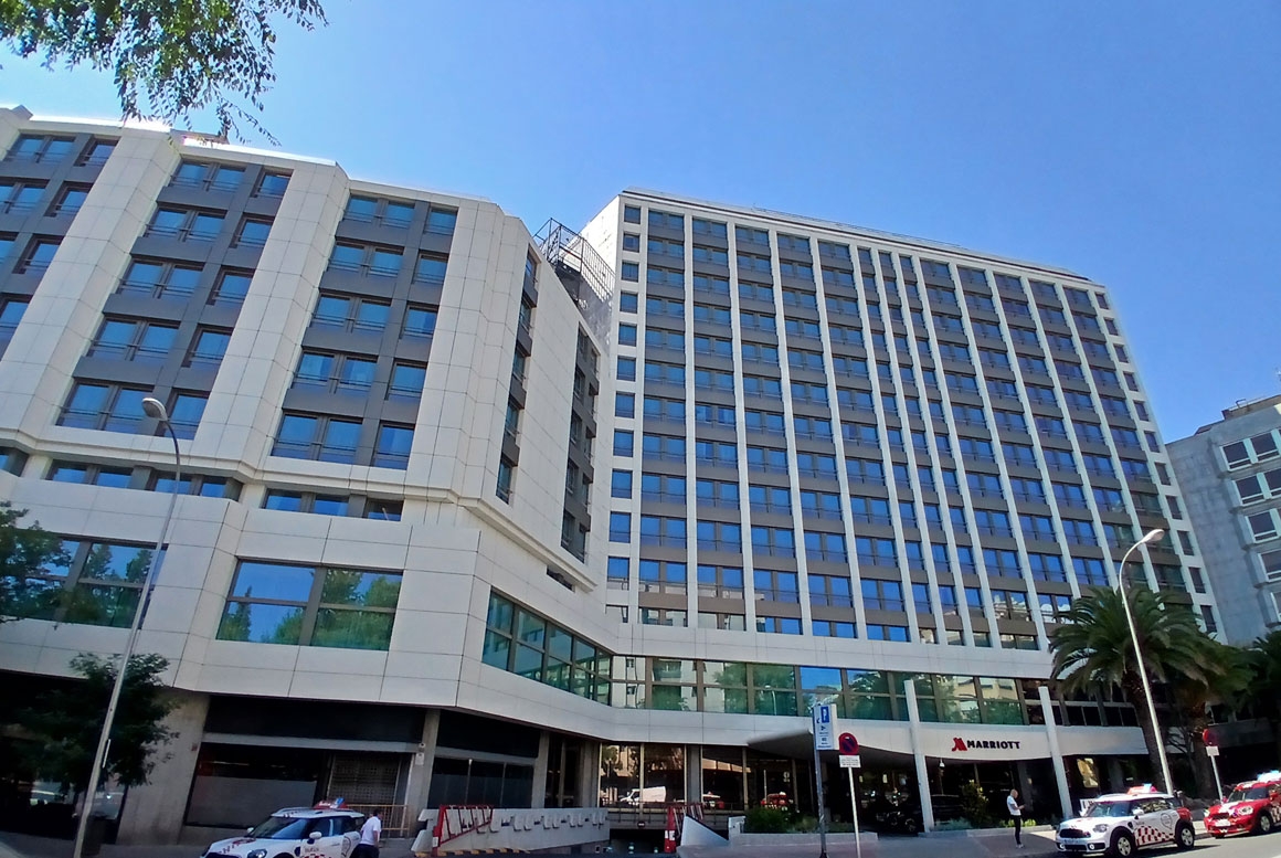 $datos['titulo'.sufijo]