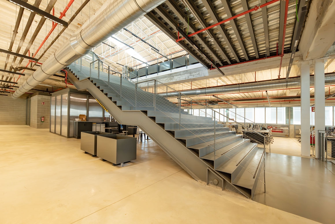 $datos['titulo'.sufijo]