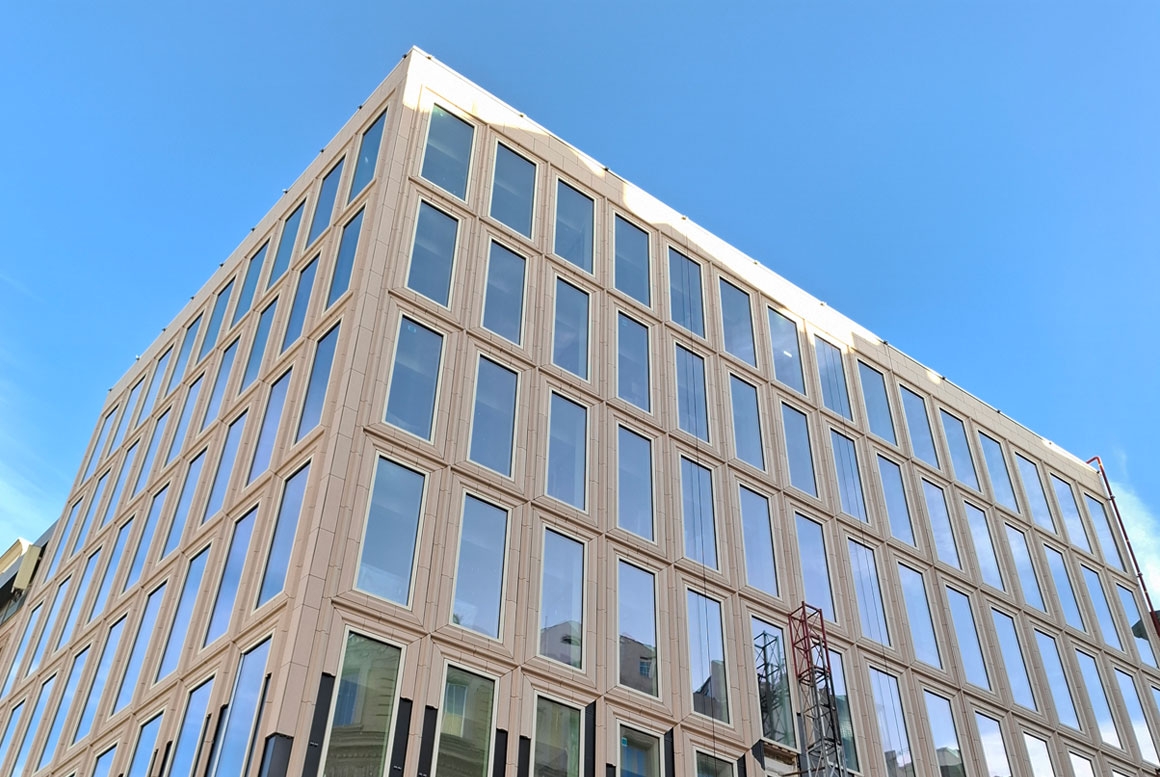 NOBU HOTEL MADRID 5 ESTRELAS