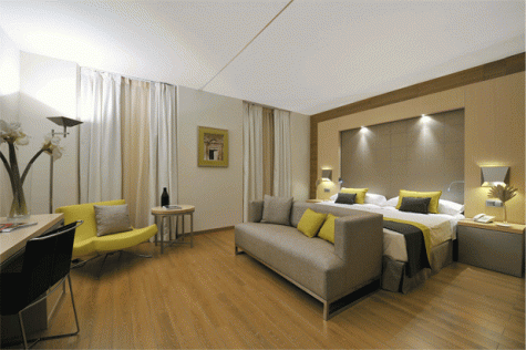 Vincci hoteles abre el primer 5 estrellas de la cuidad Mlaga  propiedad de Sanjose Inmobiliaria
