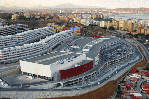 H&M abre su macrotienda de 1.660m² en Puerta Europa Algeciras