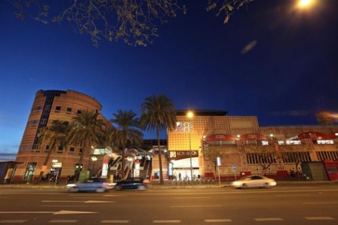 Sanjose vai reformar o Centro Comercial dos Arcos em Sevilha