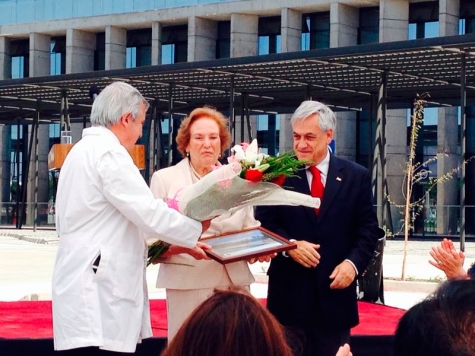 El Presidente de Chile inaugura el hospital de Maip�