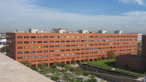 Sanjose realizar� el mantenimiento y conservaci�n de las fachadas de la Facultad de Econom�a de la Universidad de Valencia
