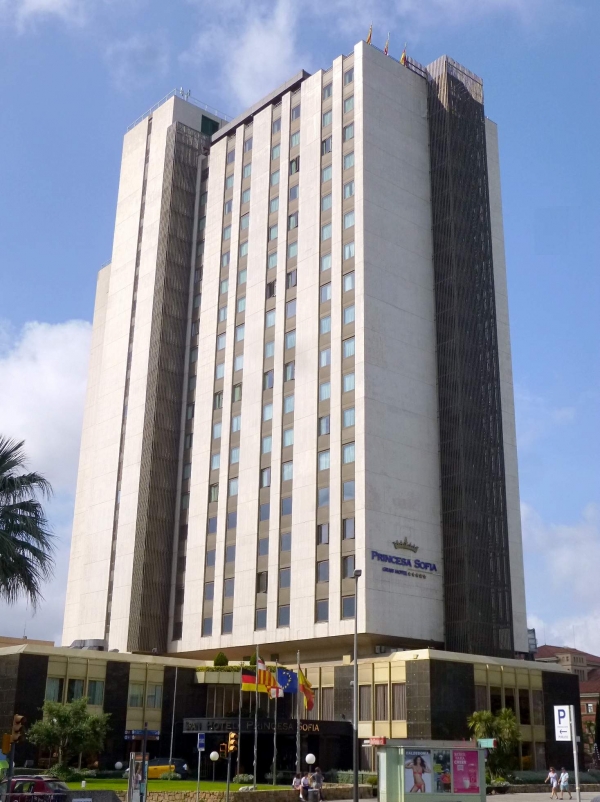 SANJOSE rehabilitar� y reformar� el Hotel Princesa Sof�a 5 estrellas de Barcelona