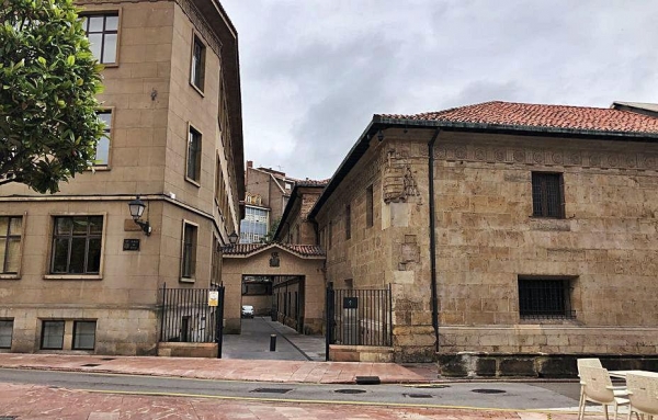 SANJOSE ampliar y rehabilitar el centro administrativo de los vicerrectorados para la Universidad de Oviedo