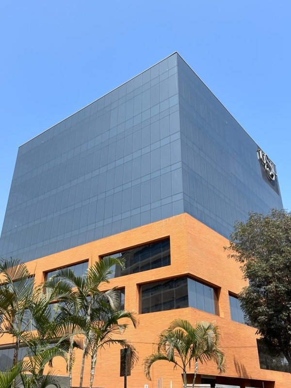 SANJOSE Per� realizar� las obras de implementaci�n del Edificio Insignia de la USIL en Lima