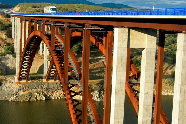 SANJOSE vai realizar a manutenção das vias rodoviárias estatais do sector CC-0305 Cáceres, Estremadura