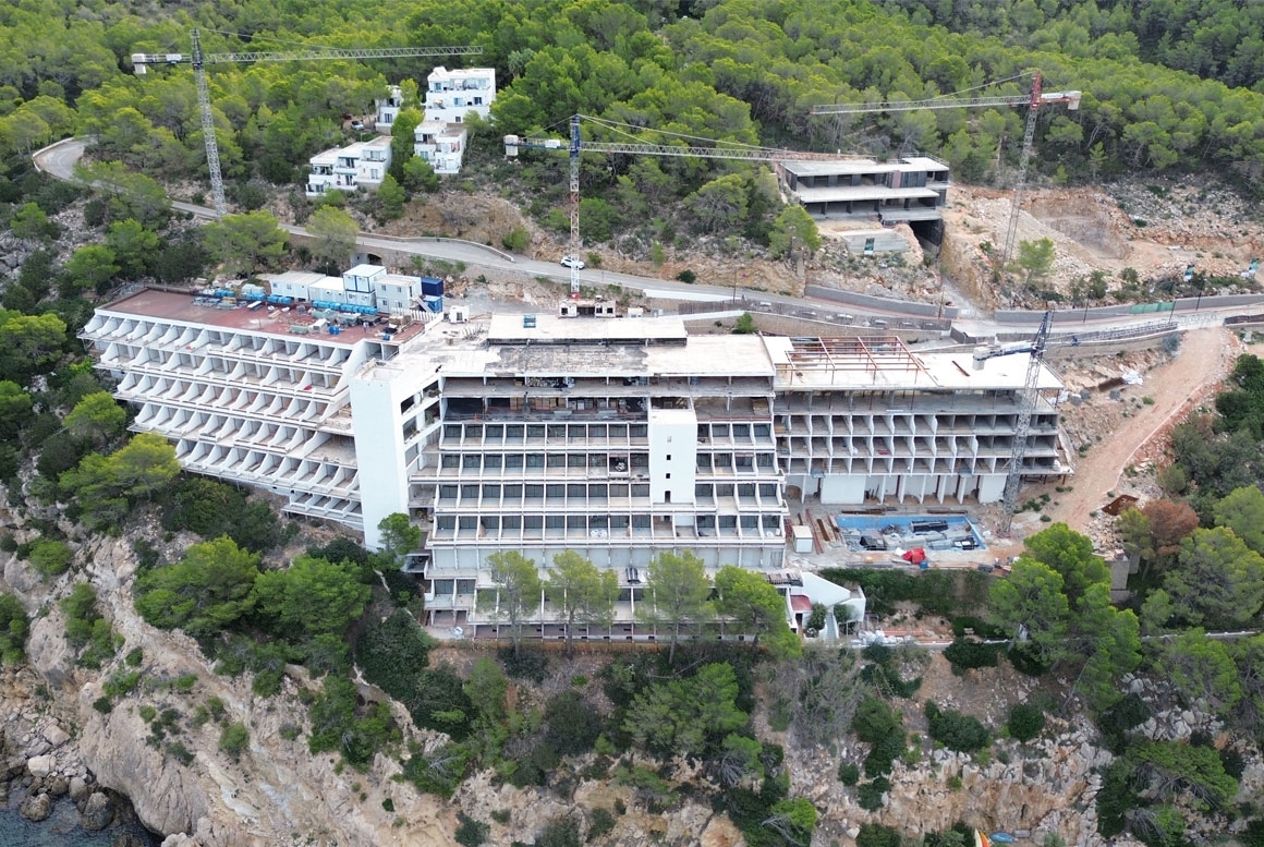 HOTEL GALEÓN 5 ESTRELLAS EN EL PUERTO SAN MIGUEL, IBIZA