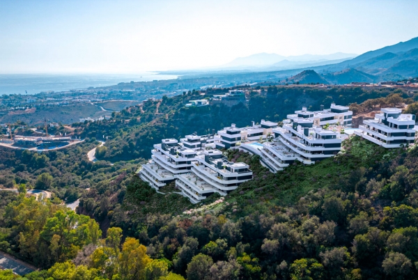 Cartuja I. construir la Fase III del Residencial Medblue Los Monteros en Marbella, Mlaga