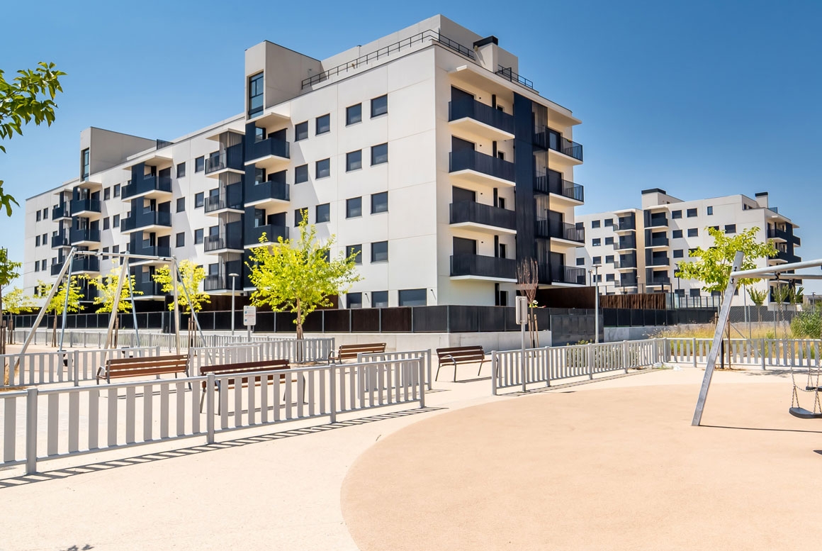 RESIDENCIAL LAS BRISAS EN LA POLISEDA, ALCALÁ DE HENARES, MADRID