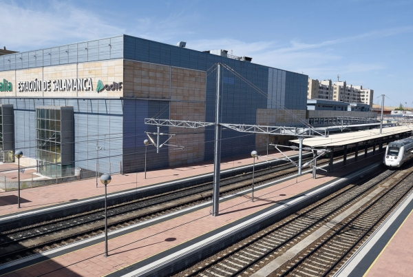 Tecnocontrol Servicios realiza el mantenimiento de edificios y dependencias dedicados al mantenimiento de la Red Ferroviaria de Interés General (RFIG). Lote I (Noroeste)