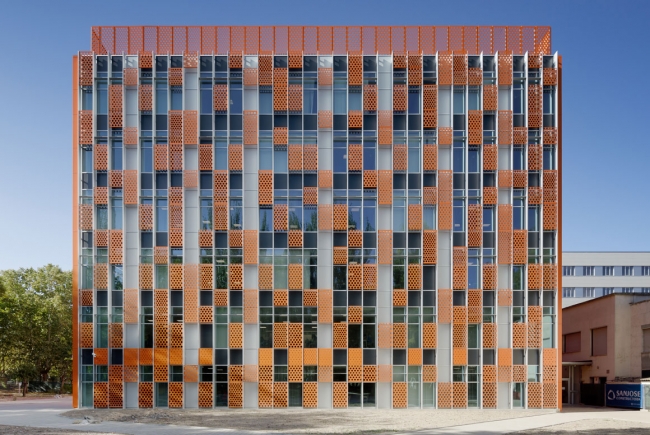INDUVA CLASSROOMS FOR THE SCHOOL OF INDUSTRIAL ENGINEERING OF THE UNIVERSITY OF VALLADOLID
