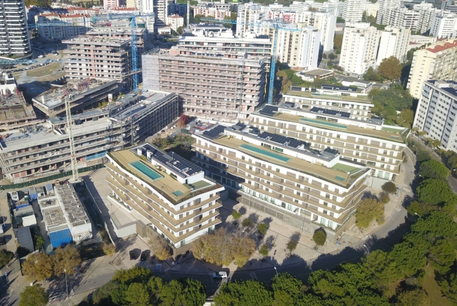 COMPLEXE R&Eacute;SIDENTIEL ALMA GARDENS &Aacute; MIRAFLORES, OEIRAS 