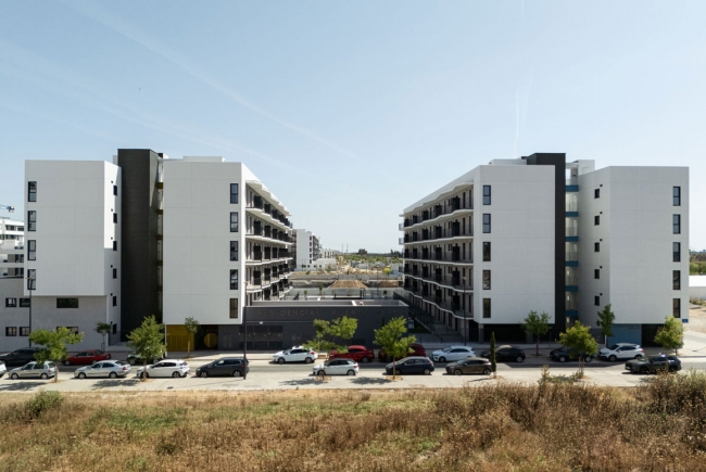 PUERTA JEREZ RESIDENTIAL IN PALMAS ALTAS, SEVILLA
