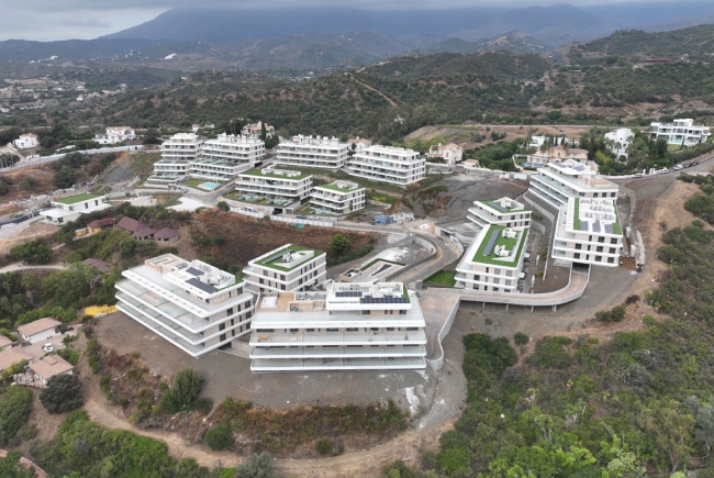 RESIDENCIAL AUSTRALY AURES EN ESTEPONA, M&Aacute;LAGA